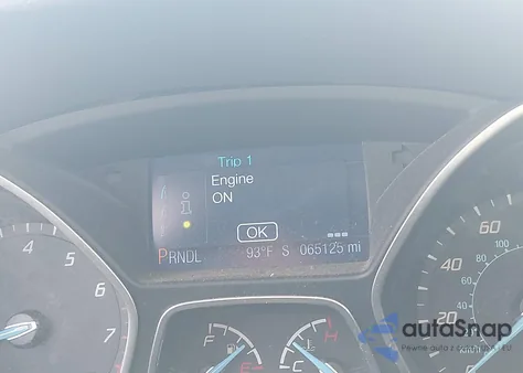 2013 Ford Focus S z USA, uszkodzony, nr VIN 1FADP3E23DL294688